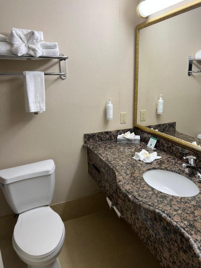 Hotel Xola Moreno Valley Ngoại thất bức ảnh
