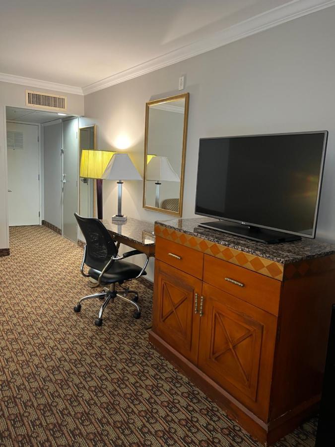 Hotel Xola Moreno Valley Ngoại thất bức ảnh