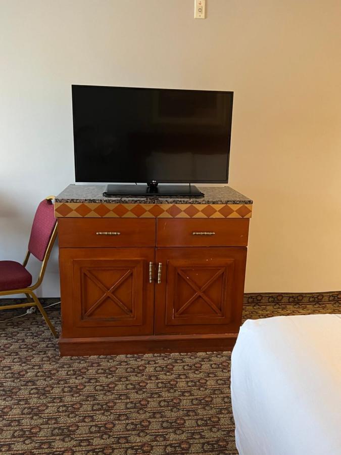 Hotel Xola Moreno Valley Ngoại thất bức ảnh