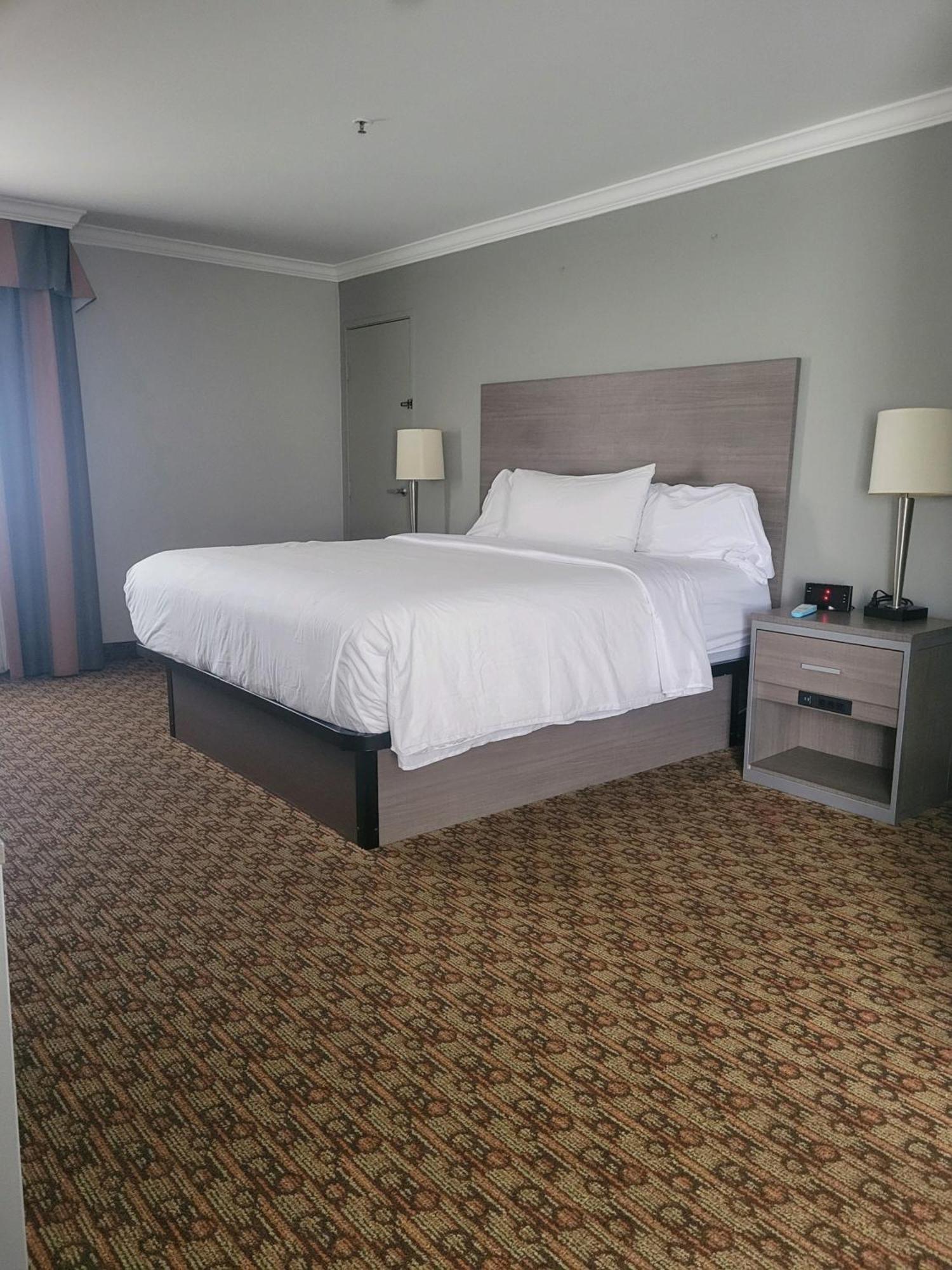 Hotel Xola Moreno Valley Ngoại thất bức ảnh