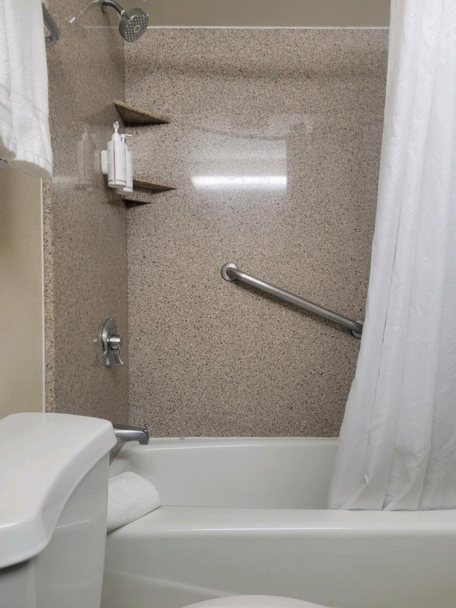 Hotel Xola Moreno Valley Ngoại thất bức ảnh